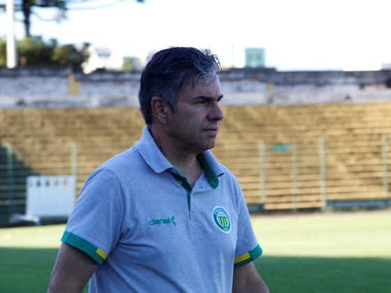 Imagem do artigo:Paulo Henrique Marques deixa comando técnico do Ypiranga