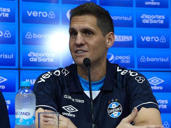 Imagem do artigo:Em apresentação, Rafael Cabral diz ter escolhido o Grêmio: “tive 4 propostas”