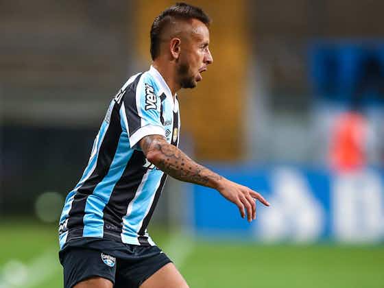 Imagem do artigo:Grêmio consegue efeito suspensivo e Rafinha fica à disposição para o jogo contra o São Paulo
