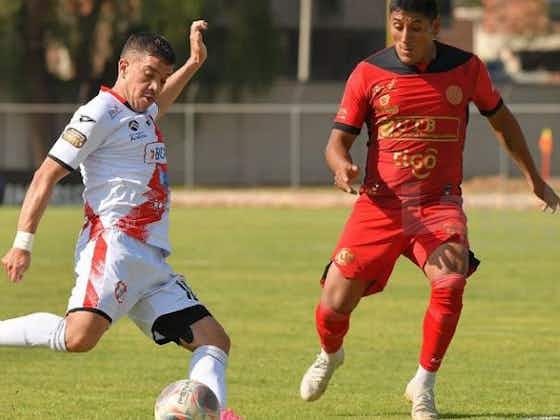 Imagen del artículo:FC Universitario y Nacional Potosí firmaron un empate en el retorno de la Liga