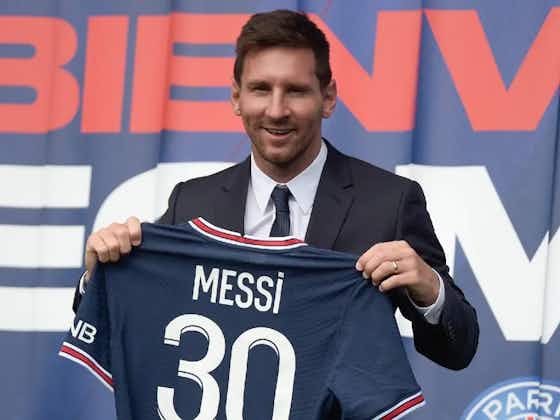 Immagine dell'articolo:Paris Saint Germain: regalo speciale da Papa Francesco a Messi