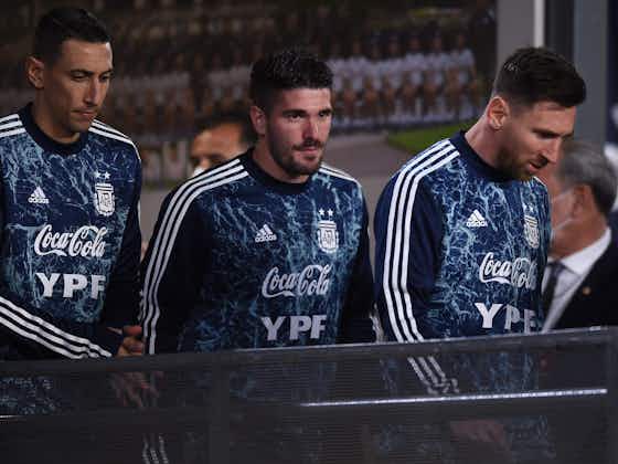 Imagen del artículo:Duro momento en la selección Argentina: La decisión que debió tomar Scaloni y podría afectar a Messi