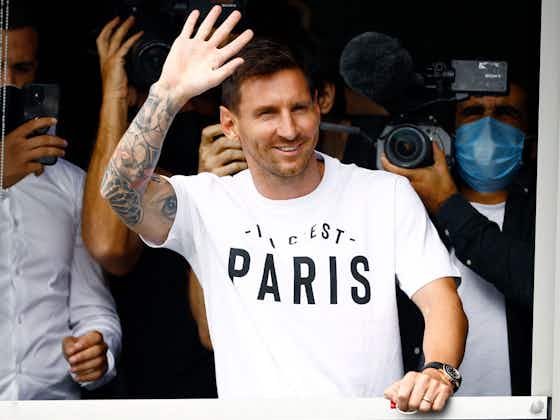 Imagen del artículo:«Es insólito que Messi esté afuera del Balón de Oro, per este será su año con la Argentina en el Campeonato del Mundo»