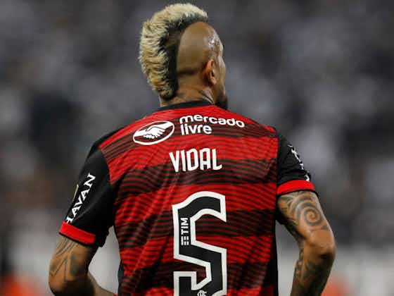 Imagen del artículo:Todo mal para el King: Flamengo multa a Vidal por su noche de furia