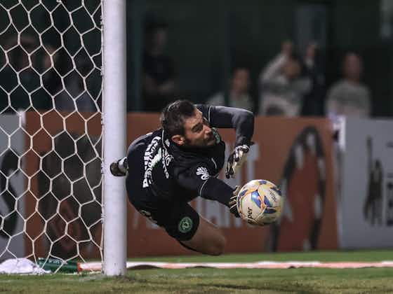 Imagem do artigo:Em busca de um goleiro, Inter analisa nome de Gabriel Gasparotto, da Chapecoense