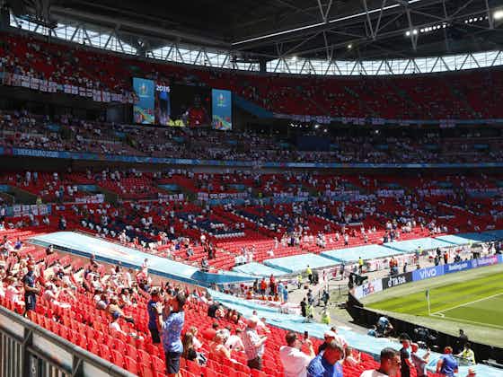 Immagine dell'articolo:Euro 2020, la UEFA annuncia: “Dagli ottavi il Wembley Stadium potrà riempirsi per il 50% della sua capienza”