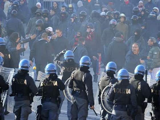 Immagine dell'articolo:Genoa, scontro tra tifosi e polizia. La ricostruzione