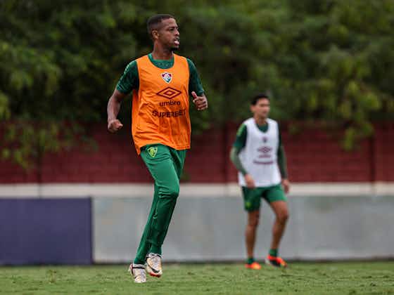 Imagem do artigo:Após lesão, Keno volta aos treinos no Fluminense