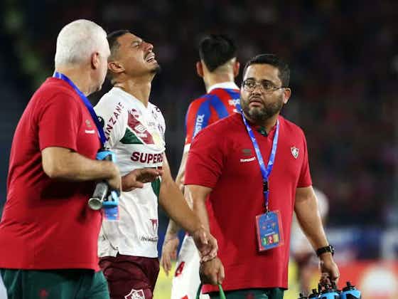 Imagem do artigo:André sofre lesão no joelho e sai chorando em confronto contra Cerro Porteño