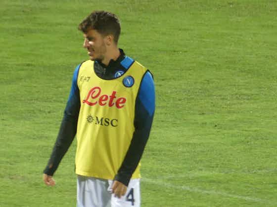 Immagine dell'articolo:Napoli, report allenamento: arrivano buone notizie per il centrocampista azzurro