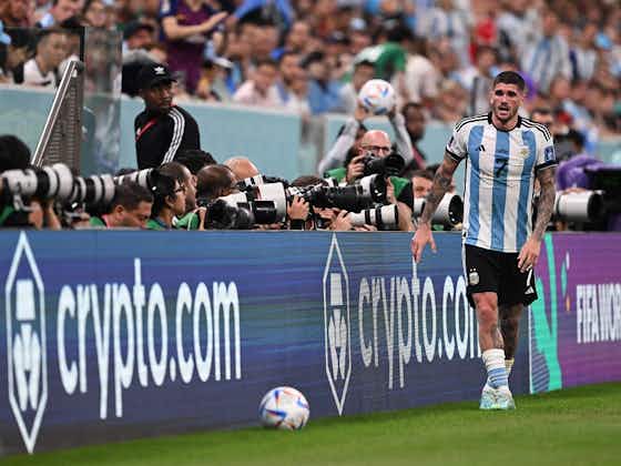 Imagen del artículo:Rodrigo de Paul, el apuntado en Argentina por sus pelotas perdidas
