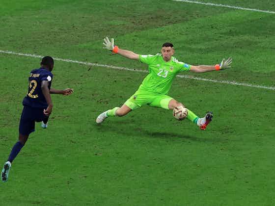 Imagen del artículo:Kolo Muani recuerda el gol errado en Argentina – Francia: «Lo tendré en la garganta de por vida»