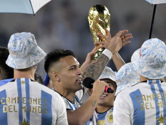 Imagen del artículo:Lautaro Martínez, el sorpresivo conductor de la fiesta de Argentina con pedido incómodo a Messi y canciones para Brasil y Francia
