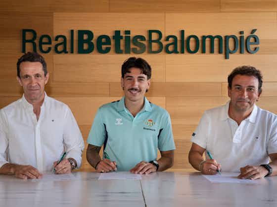 Imagen del artículo:Betis presentó a un refuerzo conocido: Héctor Bellerín
