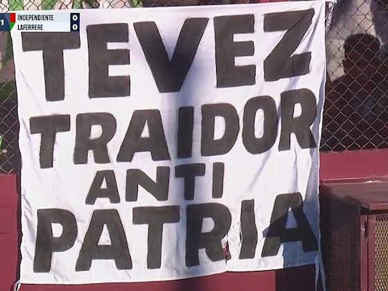 Imagen del artículo:Deportivo Laferrere colgó un fuerte mensaje ante Independiente: «Tévez traidor anti patria»