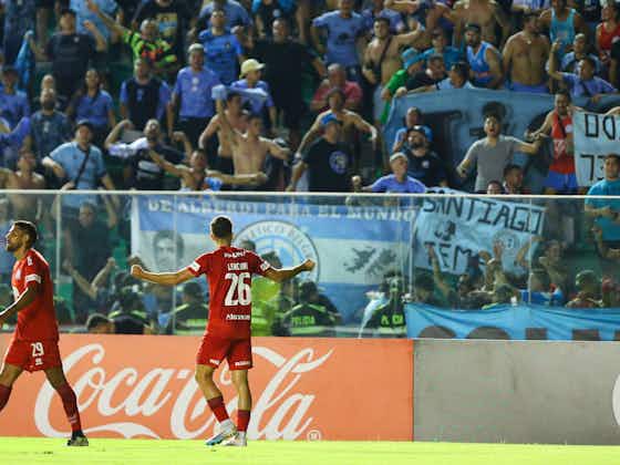 Imagen del artículo:Belgrano aguantó con un jugador menos y se llevó una gran victoria de Bolivia