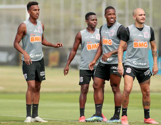 Imagem do artigo:Ausência em treino, Fagner desfalca o Corinthians diante do Internacional; veja o provável time