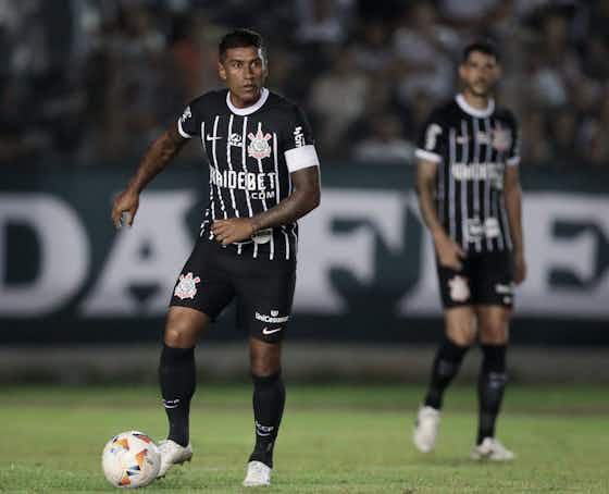 Imagem do artigo:António Oliveira comemora retorno de Paulinho ao Corinthians e rasga elogios ao volante