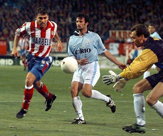 Imagem do artigo:Com forte defesa, a Lazio bateu o Atlético de Madrid e se tornou finalista da Copa Uefa, em 1998