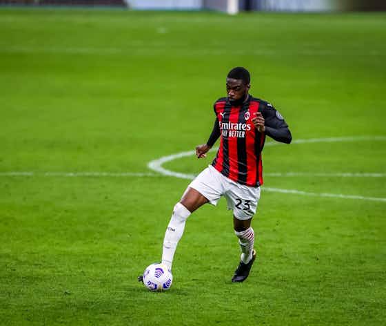 Article image:Video: Chelsea loanee Fikayo Tomori costs AC Milan two goals in potentially pivotal defeat to Sassuolo