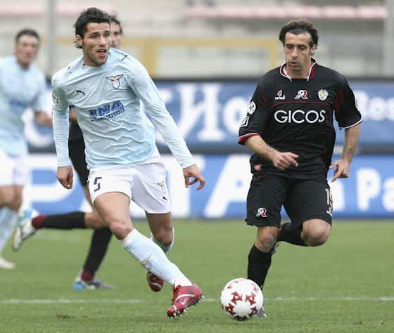 Imagem do artigo:Viajante e polivalente, Valon Behrami passou por sete clubes no futebol italiano