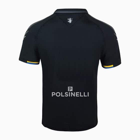 Imagem do artigo:Quarta camisa preta do Frosinone 2021-2022 é revelada pela Zeus