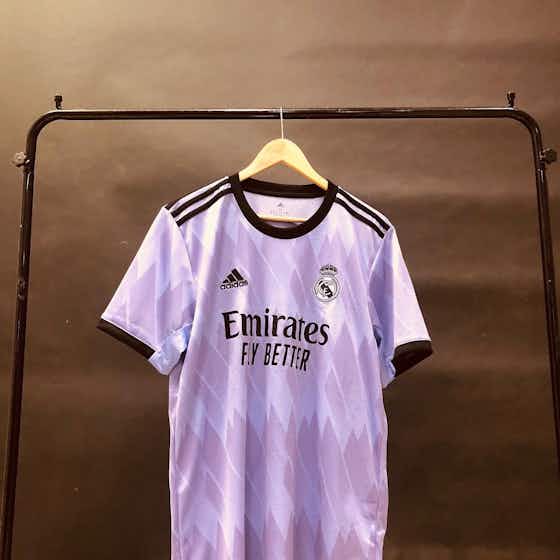 Imagem do artigo:Vaza suposta nova camisa 2 do Real Madrid para a próxima temporada. Veja imagens!