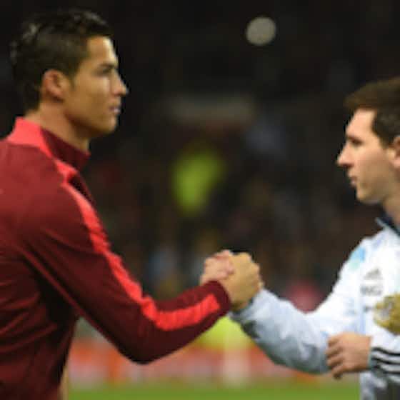 Imagem do artigo:MQJ Memória: rivalidade entre Messi e Cristiano Ronaldo ganha pitada de polêmica; relembre tensão e números