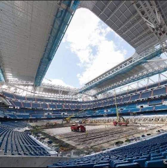 Imagen del artículo:A pie de campo es una locura: así van los avances en el césped retráctil del nuevo Bernabéu