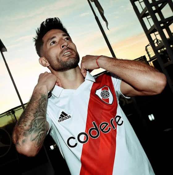 Imagem do artigo:Camisa titular do River Plate 2022-2023 é lançada pela Adidas