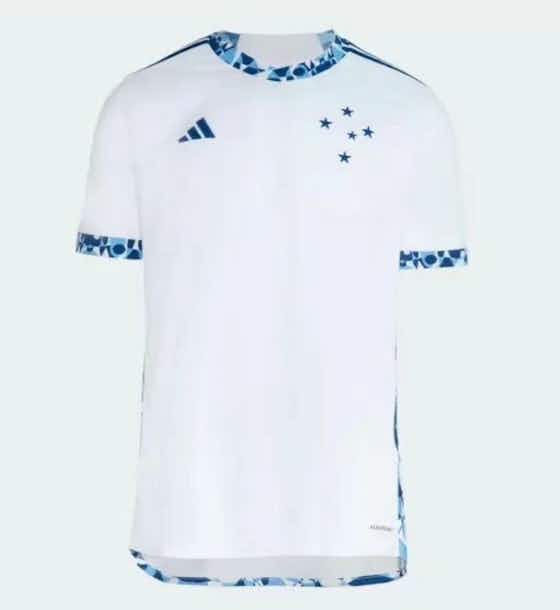 Imagem do artigo:Nova camisa branca do Cruzeiro “vaza” nas redes sociais. Lançamento está previsto para sexta-feira