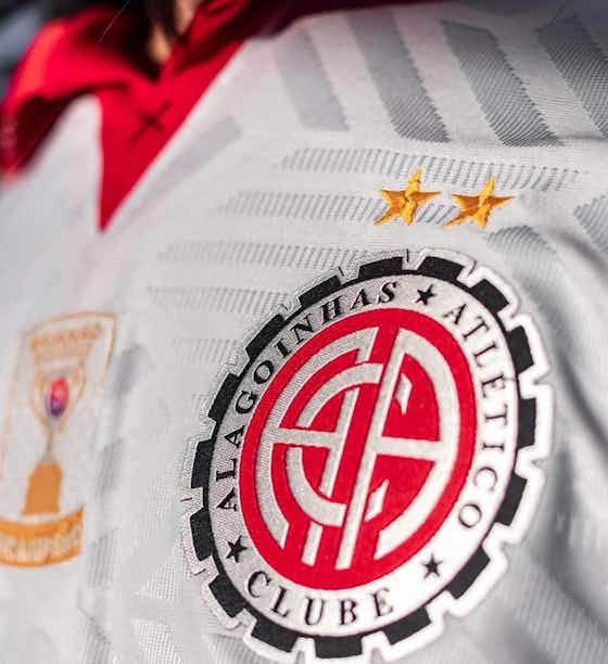Imagem do artigo:Com homenagem a Pelé, Niory lança nova camisa 2 do Atlético Alagoinhas para 2023