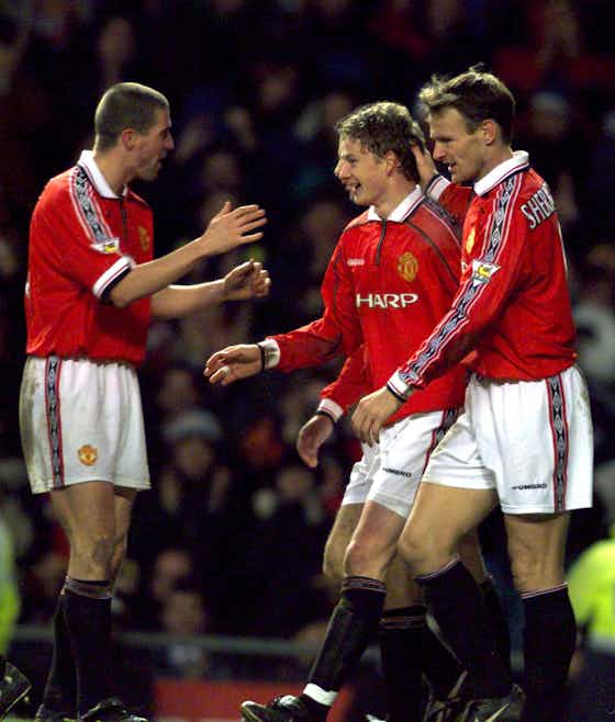 Article image:Man Utd: Roy Keane and Terry Sheringham's bust-up that stopped them speaking for 3.5 years