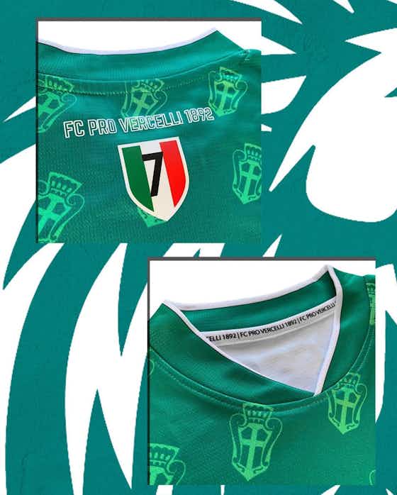 Imagem do artigo:Pro Vercelli lança novas camisas 2021-2022 com homenagem ao Palmeiras