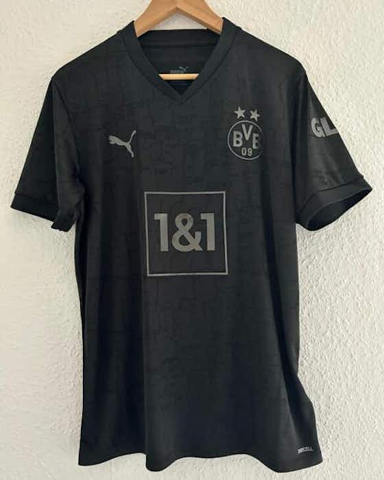 Imagem do artigo:Borussia Dortmund deve lançar nova camisa blackout em 2023