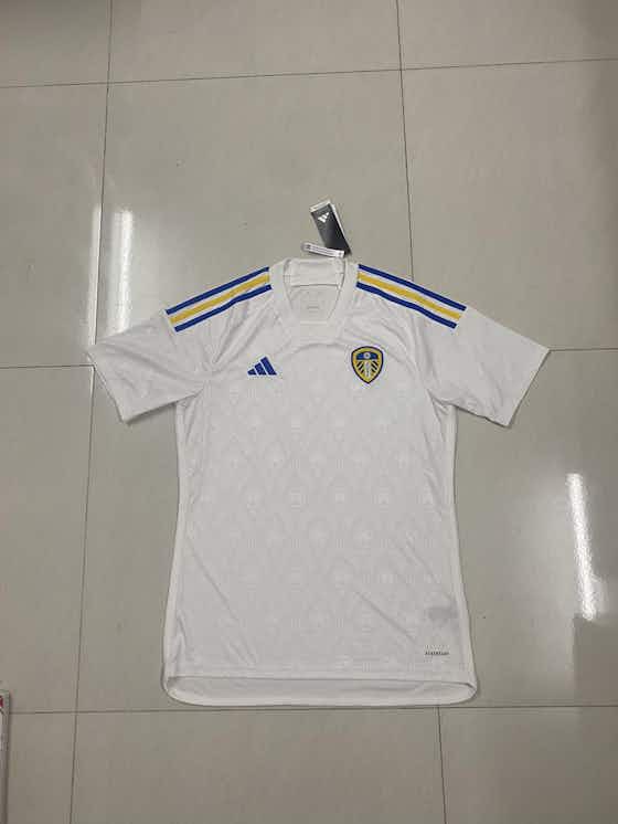 Imagem do artigo:Camisa do Leeds United 2023-2024 vaza na web