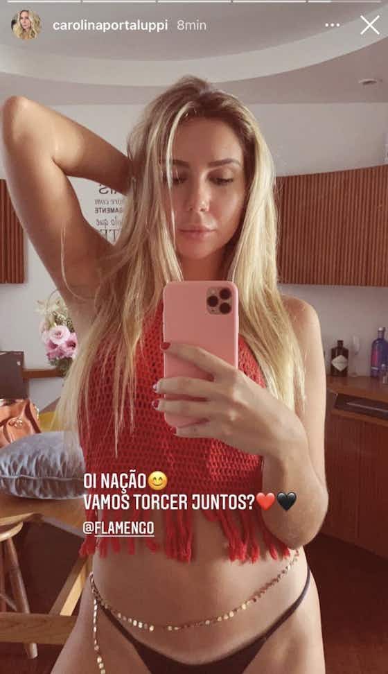 Imagem do artigo:Filha de Renato, Carol Portaluppi publica foto com lingerie rubro-negra para comemorar acerto com o Flamengo
