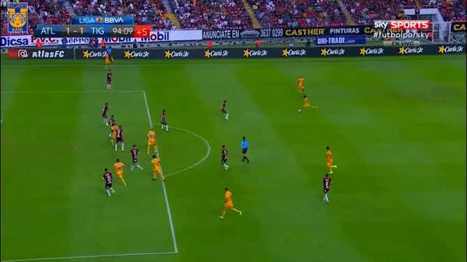 Vorschaubild für Dueñas' last-minute equaliser against Atlas in 2019
