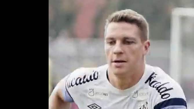 Vorschaubild für Santos treina forte com foco no Vasco