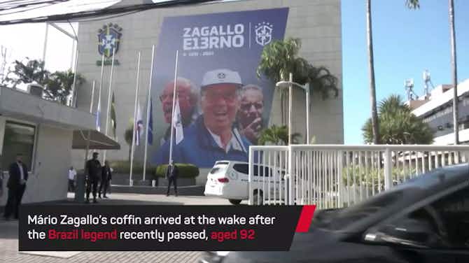 Anteprima immagine per Fans say final goodbyes as Mario Zagallo's coffin arrives in Rio