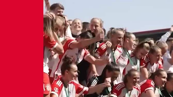 Imagen de vista previa para La celebración conjunta del Bayern masculino y femenino