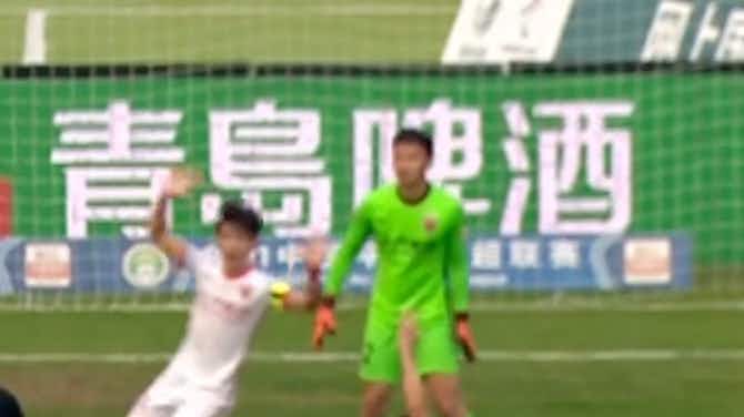 Imagem de visualização para Moisés Lima Magalhães faz gol de pênalti na liga chinesa