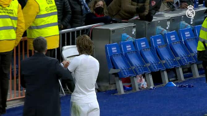 Preview image for Luka Modrić gave his shirt to a child fan