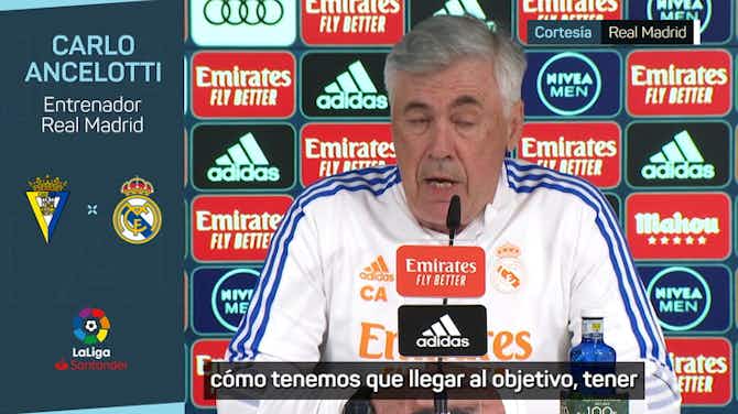 Imagen de vista previa para Ancelotti, en titulares: "Hazard se queda"