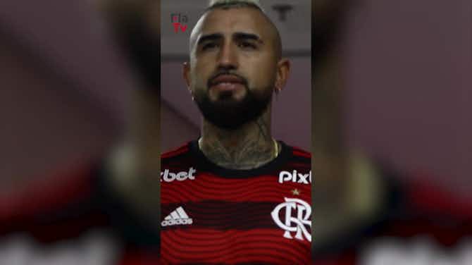Preview image for Behind the scenes: Vidal attends Flamengo’s win at Maracanã