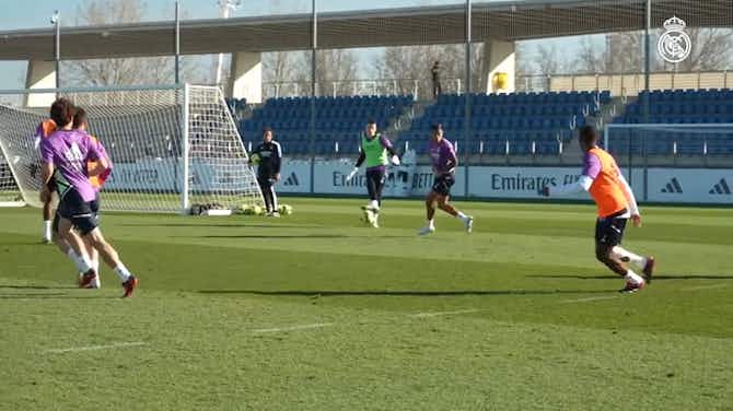 Preview image for Spectacular goals and saves in Real Madrid training before Mallorca game
