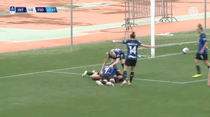 Imagen de vista previa para Agnese Bonfantini scores after a skilful assist from Elisa Polli