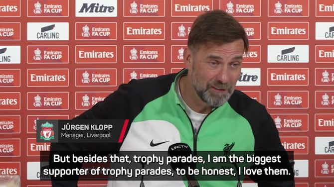 Image d'aperçu pour 'I'll be on the bus, there's no doubt about that' - Klopp admits he's a 'big fan' of trophy parades