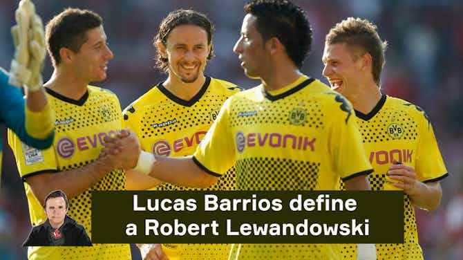 Imagen de vista previa para Lucas Barrios debió consolar a Lewandowski