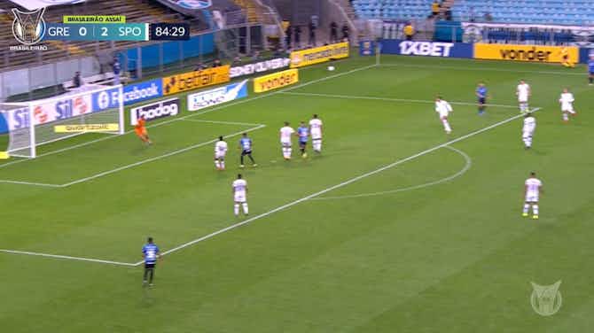 Preview image for Douglas Costa's incredible long-range goal vs Sport Recife